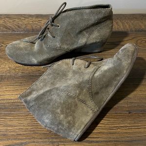 Nine West Joeyo Suede Booties